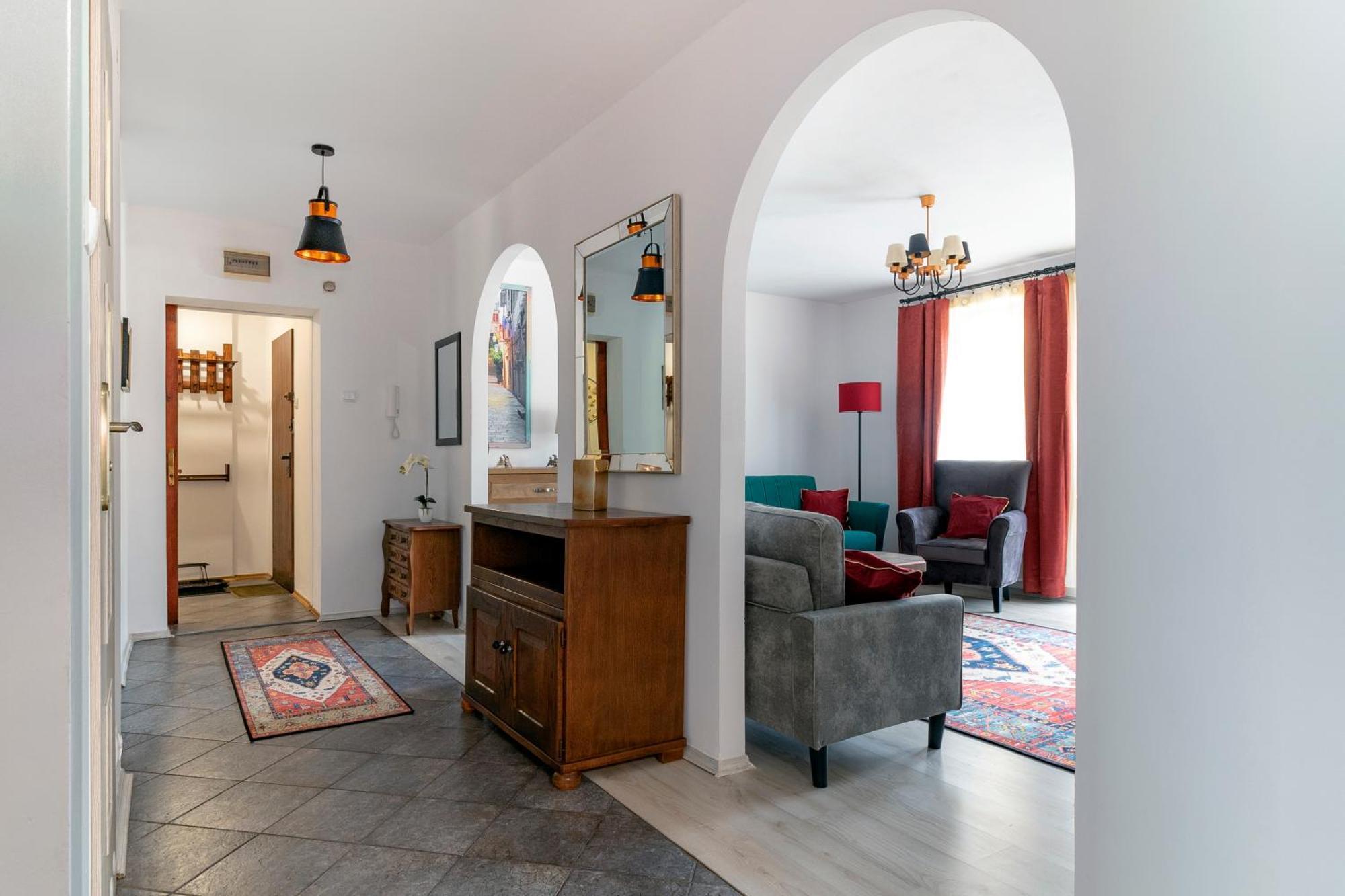 Wonderful 2- Bedroom With Soul Wwa70 Warszawa